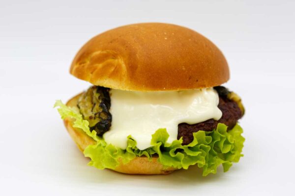 The famous delicate hamburger of Il Ristoro dello Sciatore